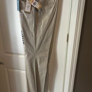 Dockers Classic khakis’! 10 long